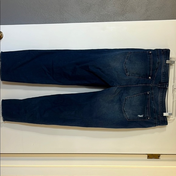 Women's Distressed Blue Jeans - Picture 5 of 8